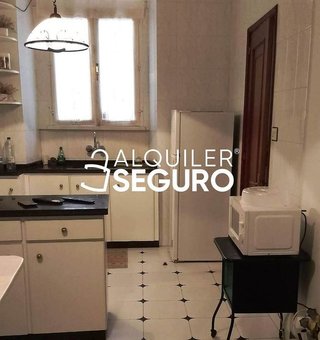 Chalet en alquiler en Cariño