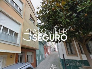 Chalet en alquiler en Cariño