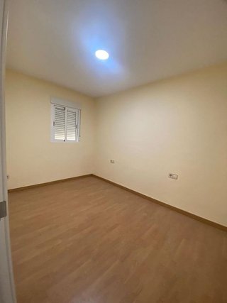 Local comercial en venta en Portazgo en Madrid