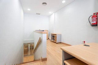 Local comercial en venta en Almagro en Madrid