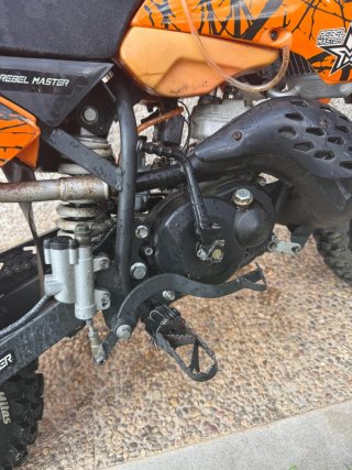 Moto 85cc 2tiempos Rebel Master SIN MARCHAS