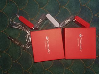 Regleta alargadera USB con varios puertos.