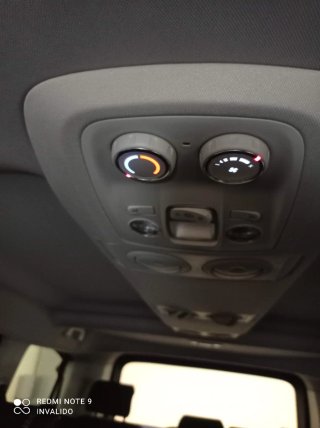 Peugeot Traveller 2018
