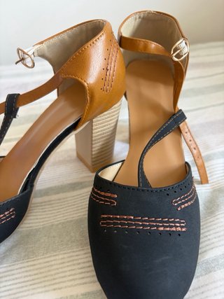 Zapatos tacón talla 39 (usados 1 vez)