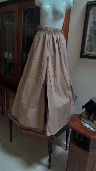 Pantaloni ampi 100% cotone