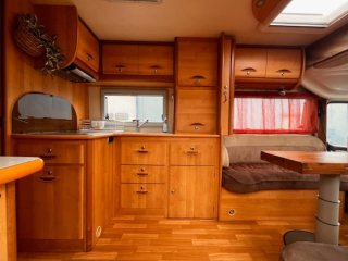 AUTOCARAVANA INTEGRAL AUTOMÁTICA