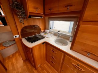AUTOCARAVANA INTEGRAL AUTOMÁTICA