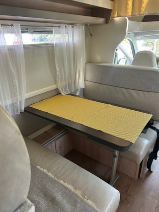 Autocaravana GiottiLine 435 - 7 plazas