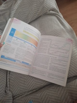 Economía 1.o Bachillerato