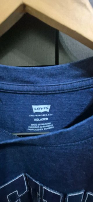 Camiseta Levi's manga corta azul