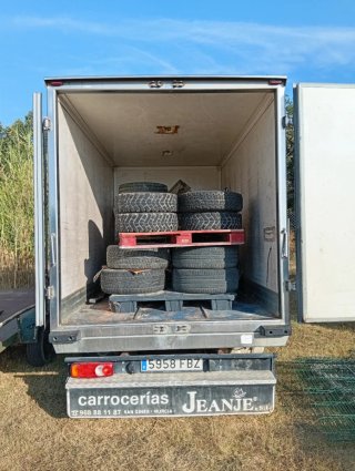 Nissan Cabstar 2006