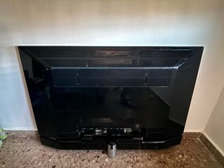 Televisor Loewe Negro