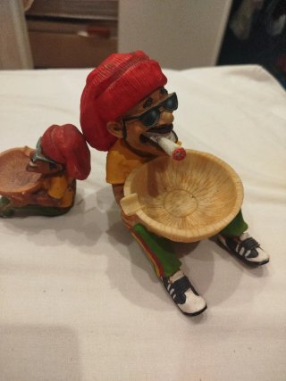 Ceniceros figuras reggae
