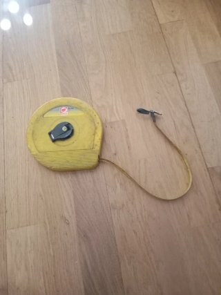 Cinta métrica amarilla 30m
