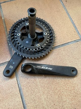 Bielas y platos Shimano 105