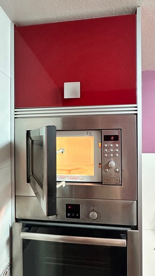 Cocina completa roja