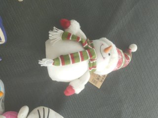 Lote de peluches: Minion, Hello Kitty, Koala, etc