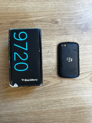 BlackBerry 9720 Negro con Caja /02