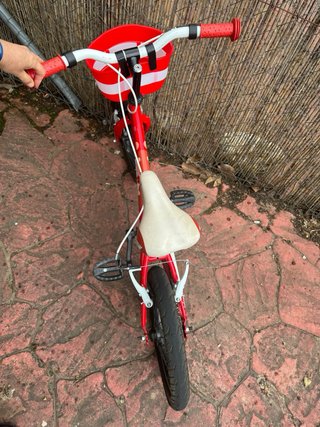 Bicicleta infantil roja 5-6 años