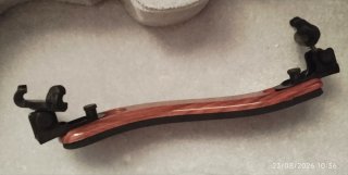 Violín con estuche con almohadilla y colofonia