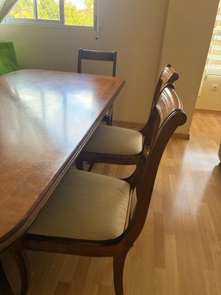 Mesa comedor madera 1.88m + 8 sillas