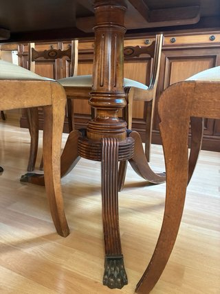 Mesa comedor madera 1.88m + 8 sillas