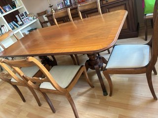 Mesa comedor madera 1.88m + 8 sillas