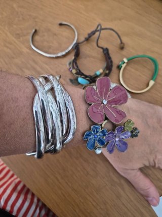 Lote 6 pulseras y brazaletes