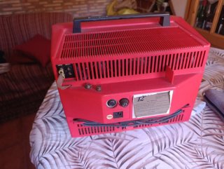 Televisor Portátil ELBE Rojo Años 60/70
