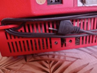 Televisor Portátil ELBE Rojo Años 60/70