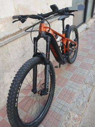 Bicicleta Eléctrica Giant Doble Suspensión