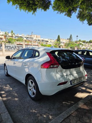 Volvo V40 2017
