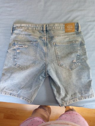 Pantalón corto vaquero Bershka elástico