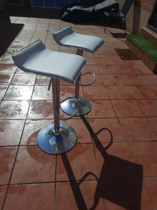 Taburetes Elevables Cromados