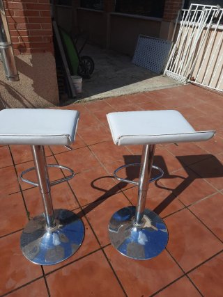 Taburetes Elevables Cromados