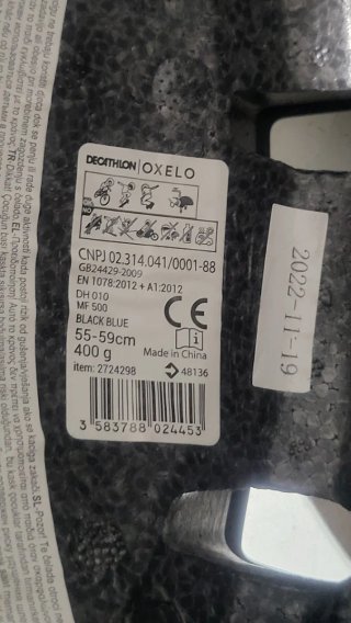 Casco patinete eléctrico negro