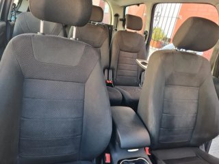 Asientos de coche tela negra