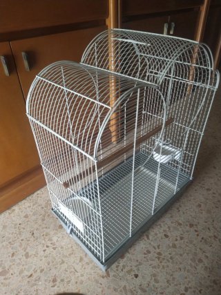 Jaula para agapornis plateada