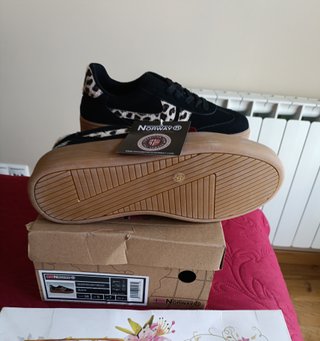 Zapatillas Geographical Norway 38 Negras de 89€