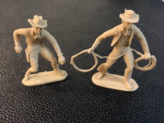Lotto 4 Soldatini Cowboy Baravelli Vintage