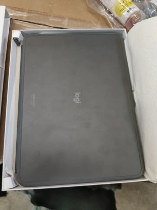 Logitech Combo Touch para iPad Air de 11 Pulgadas