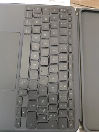 Logitech Combo Touch para iPad Air de 11 Pulgadas
