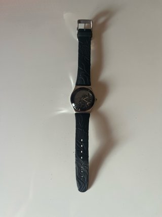 Swatch Irony Medium Black Flower