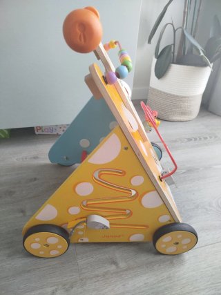 Correpasillos y andador infantil gato