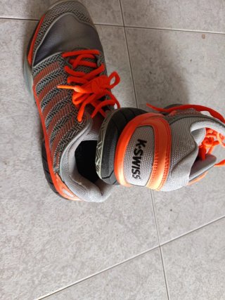 K-Swiss Zapatillas Grises y Naranjas