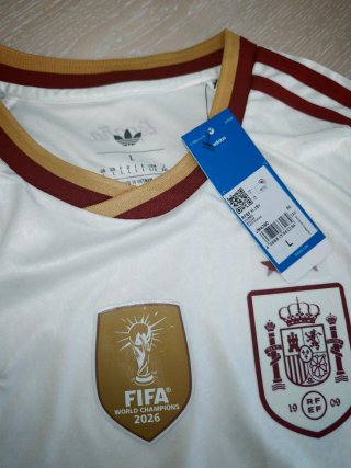 Camiseta España Campeones del Mundo Adidas