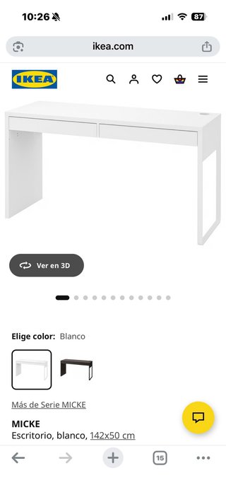 Escritorio blanco y silla gris