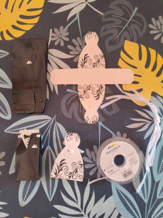 Cajitas para novios (traje y vestido)