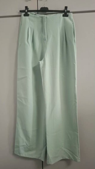 Completo giacchetta e pantaloni donna