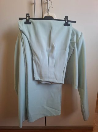 Completo giacchetta e pantaloni donna